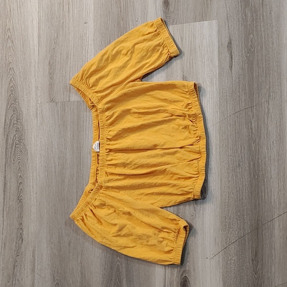 **5/$25**Aritzia Wilfred Yellow Top - Picture 2 of 5